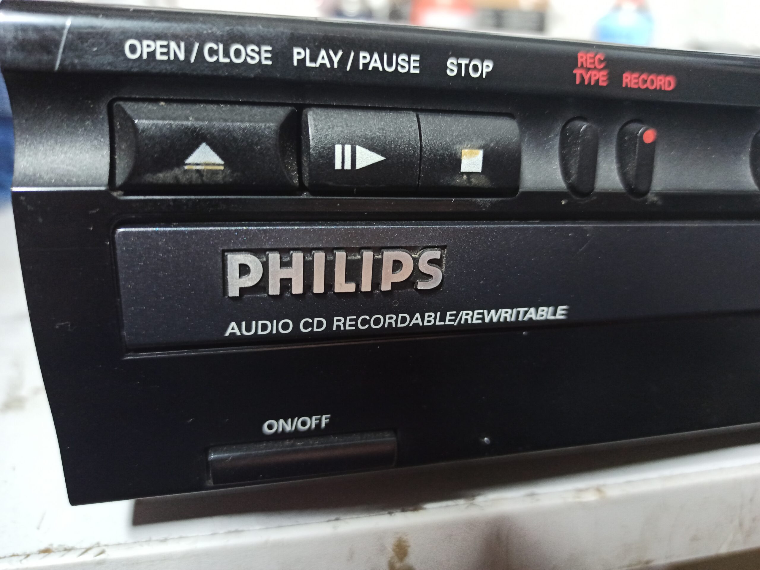 PHILIPS DISC RECORDER CDR-760 και CDR-770 σαν καινούρια παίζουν εκπληκτικά.